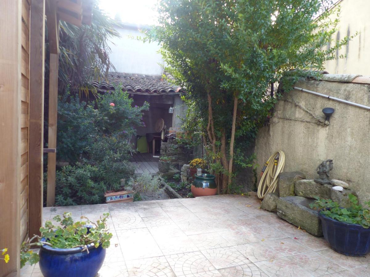 Maison Des Remparts Nichee Sous La Cite Carcassonne Ngoại thất bức ảnh