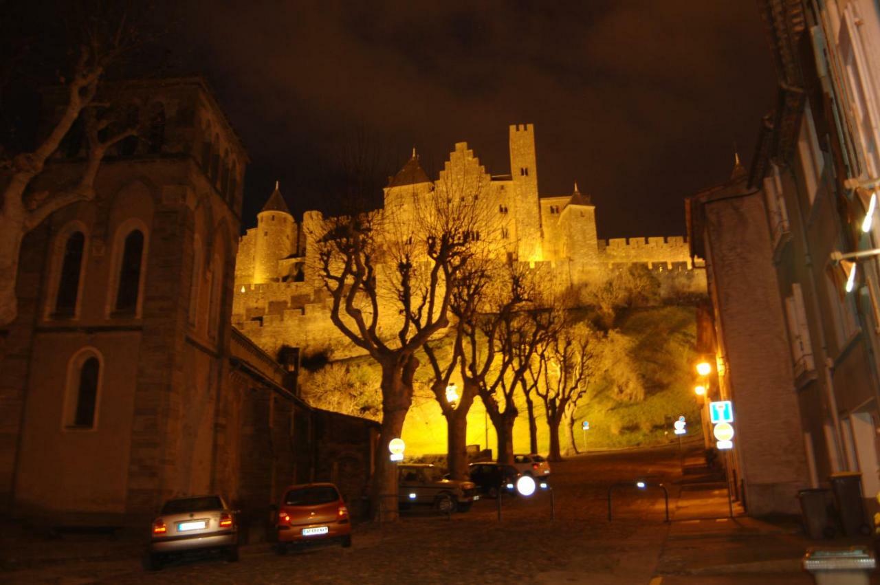 Maison Des Remparts Nichee Sous La Cite Carcassonne Ngoại thất bức ảnh