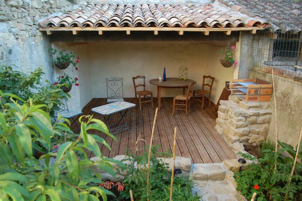 Maison Des Remparts Nichee Sous La Cite Carcassonne Ngoại thất bức ảnh